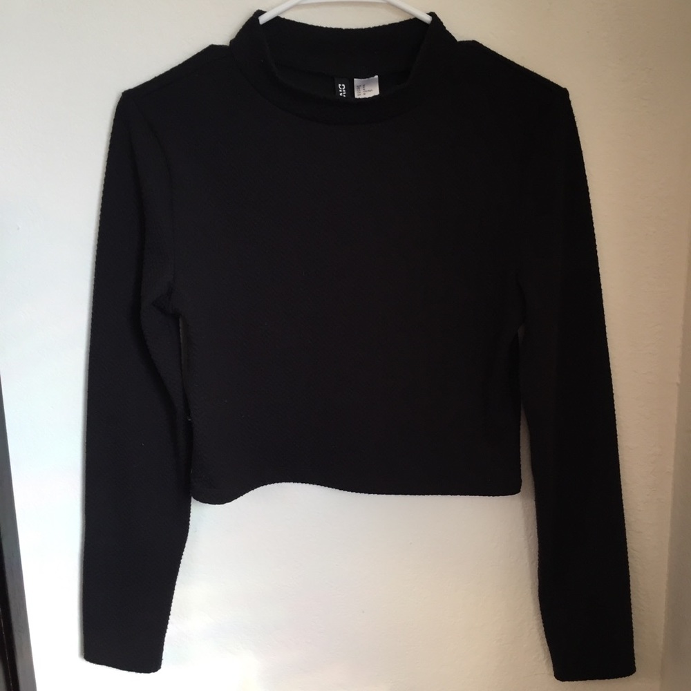 Black high neck crop top long sleeve /LAST CHANCE